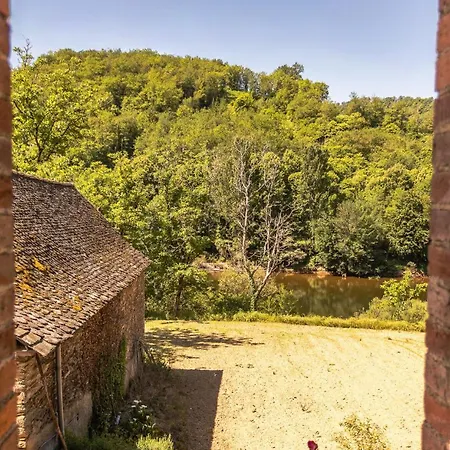 Entre Terre & Riviere *